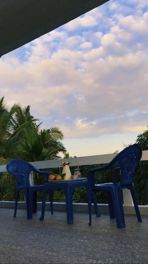 Tiara Homestay Plambi Exterior photo
